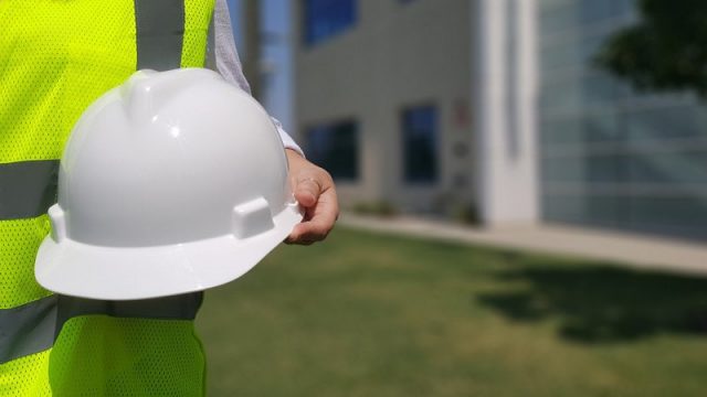 hard-hat-4274431_1920
